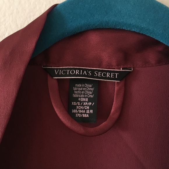 Victoria secret kimono - Picture 3 of 3